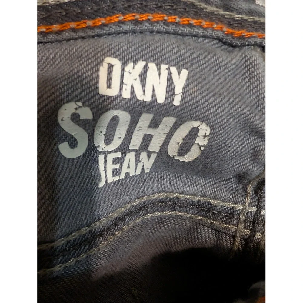 DKNY Soho Jeans Mens 36x30 Gray Faded Denim Cross Patch Back Pockets Y2K Grunge